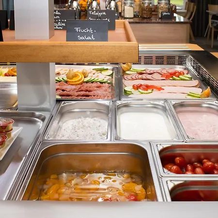 Oekotel Graz Airport