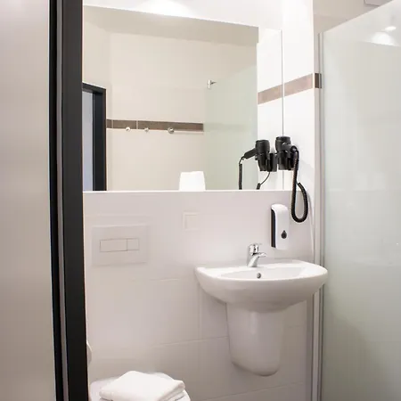 Oekotel Graz Airport Hotel